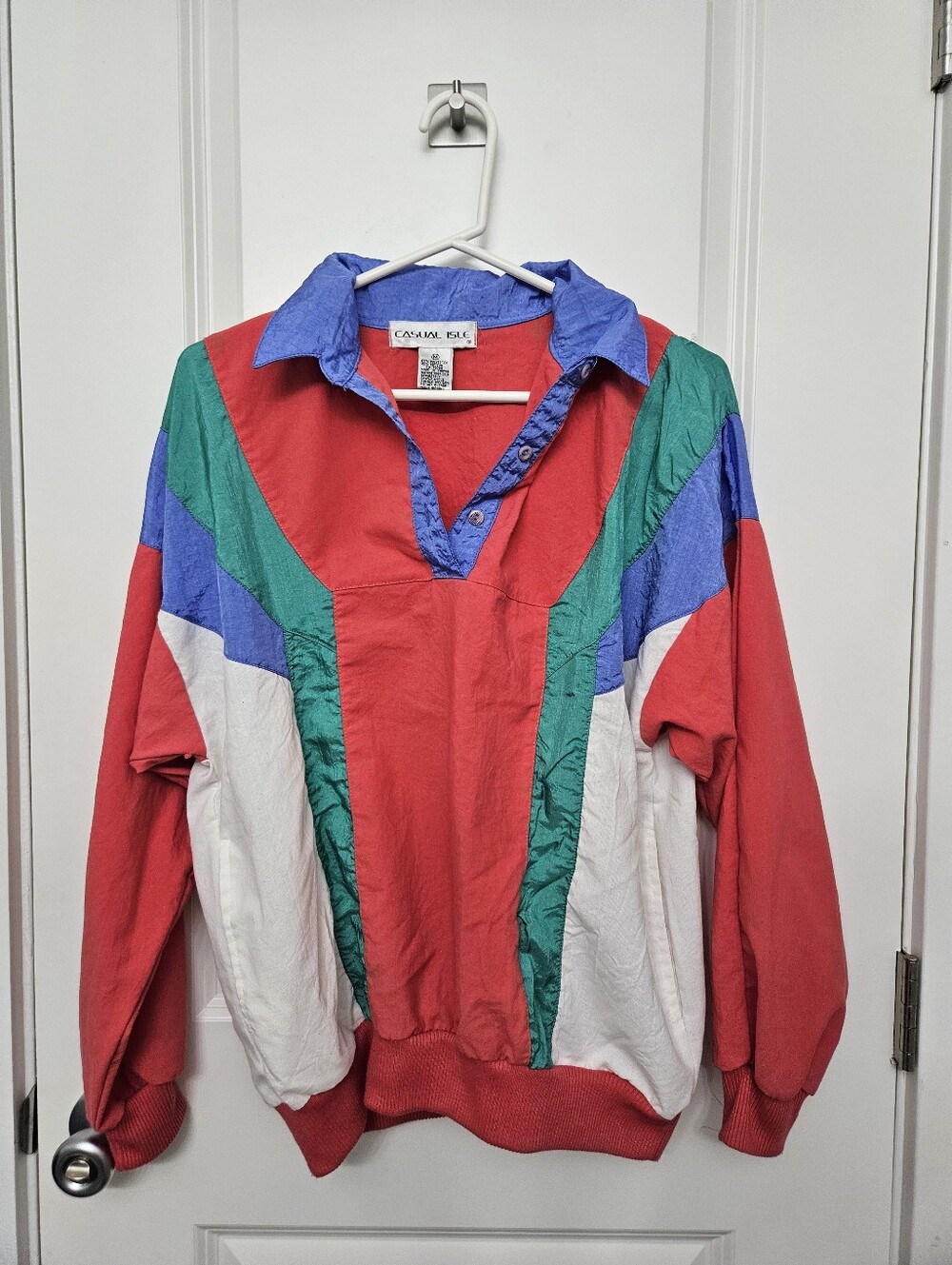 Vintage Casual Isle Windbreaker Medium
